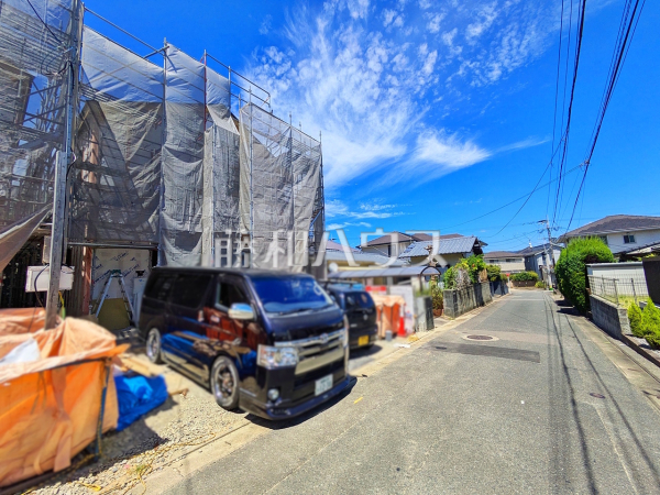 接道状況および現場風景 【福岡市東区八田3丁目】 接道状況および現場風景 【福岡市東区八田3丁目】