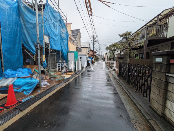 接道状況および現場風景 【杉並区和泉1丁目】 接道状況および現場風景 【杉並区和泉1丁目】