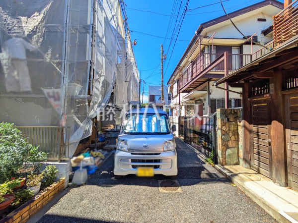 接道状況および現場風景 【杉並区阿佐谷南1丁目】 接道状況および現場風景 【杉並区阿佐谷南1丁目】