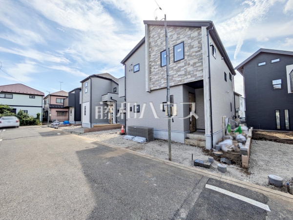 接道状況および現場風景 【日野市日野台2丁目】 接道状況および現場風景 【日野市日野台2丁目】