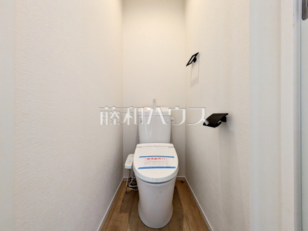 トイレ きれいでさわやか、ウォシュレット付きトイレ 【西東京市芝久保町4丁目】/撮影日2026/10/01