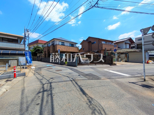 接道状況および現場風景 【朝霞市膝折町2丁目】 接道状況および現場風景 【朝霞市膝折町2丁目】