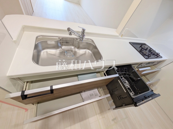 1号棟 キッチンのスライド収納 【府中市四谷3丁目】 1号棟 キッチンのスライド収納 【府中市四谷3丁目】