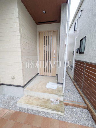 1号棟 玄関 【府中市四谷3丁目】 1号棟 玄関 【府中市四谷3丁目】