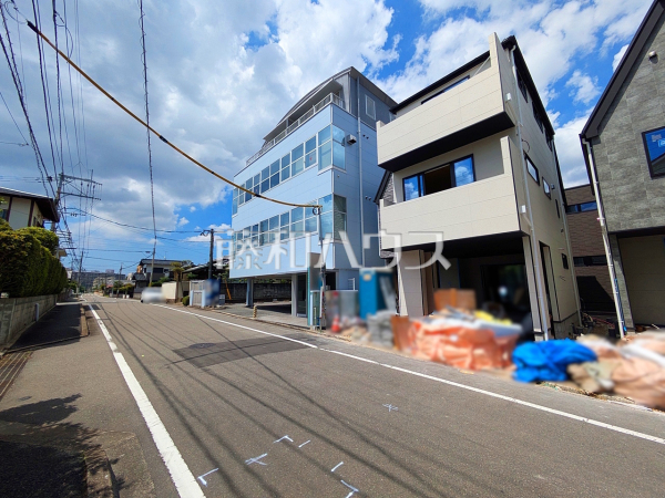 接道状況および現場風景 【福岡市博多区光丘町3丁目】 接道状況および現場風景 【福岡市博多区光丘町3丁目】