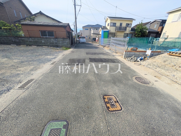 接道状況および現場風景 【福岡市早良区干隈5丁目】 接道状況および現場風景 【福岡市早良区干隈5丁目】