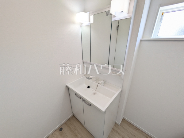 2号棟 洗面室 【福岡市早良区干隈5丁目】 2号棟 洗面室 【福岡市早良区干隈5丁目】