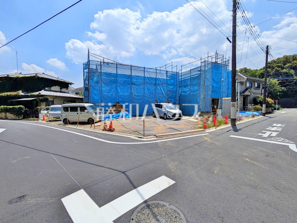 接道状況および現場風景 【三鷹市新川4丁目】 接道状況および現場風景 【三鷹市新川4丁目】
