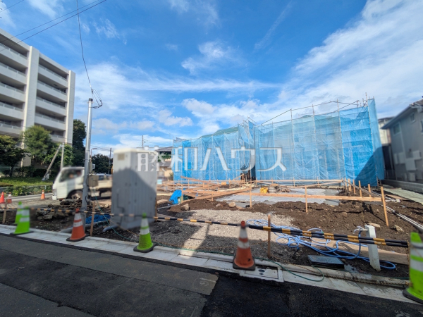 現場風景 【三鷹市新川4丁目】 現場風景 【三鷹市新川4丁目】