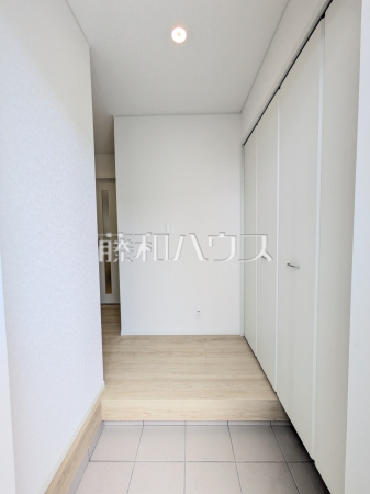 2号棟 玄関 【浦添市西原2丁目】 2号棟 玄関 【浦添市西原2丁目】