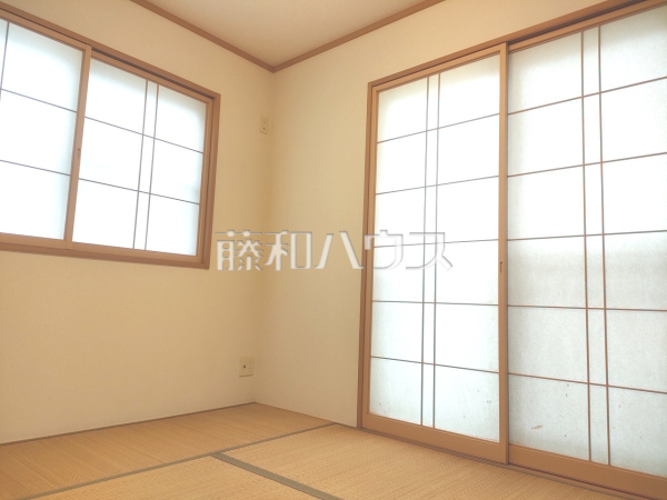 和室 【狛江市東野川4丁目】 和室 【狛江市東野川4丁目】