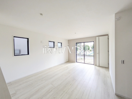 2号棟 リビング 【日野市大字石田】/撮影日2026/08/06
