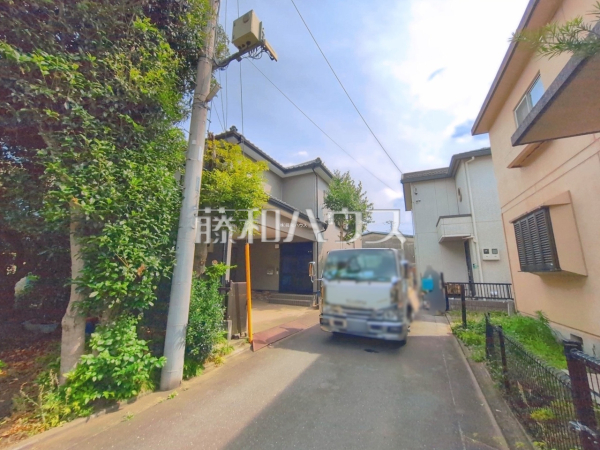 接道状況および現場風景 【新座市野火止2丁目】 接道状況および現場風景 【新座市野火止2丁目】