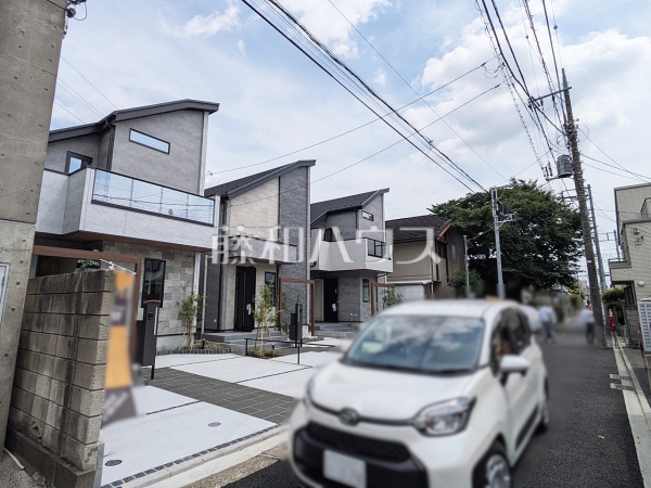 接道状況および現場風景 【武蔵野市吉祥寺東町2丁目】 接道状況および現場風景 【武蔵野市吉祥寺東町2丁目】