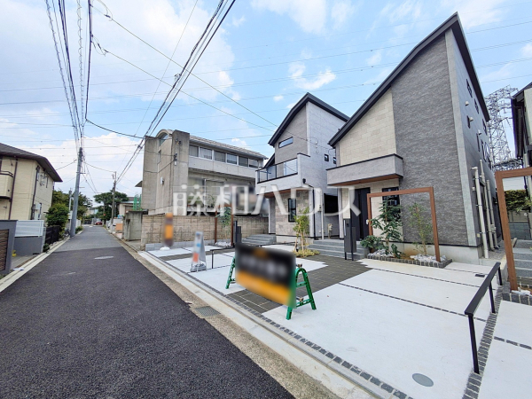 接道状況および現場風景 【武蔵野市吉祥寺東町2丁目】 接道状況および現場風景 【武蔵野市吉祥寺東町2丁目】
