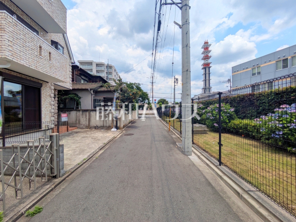 接道状況および現場風景 【立川市曙町3丁目】 接道状況および現場風景 【立川市曙町3丁目】