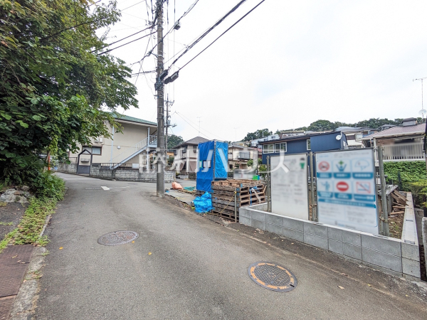 接道状況および現場風景 【八王子市長房町】 接道状況および現場風景 【八王子市長房町】