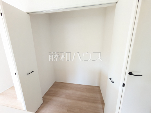 収納 【東大和市南街3丁目】