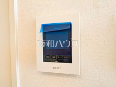 TVモニター付きインターホン訪問者がひと目で分かります TVモニター付きインターホン訪問者がひと目で分かります