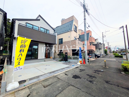 ≪4号棟 外観≫モダンスタイリッシュな外観は永年お住まいになっても飽きの来ないシンプルな印象を与えてくれます。【府中市清水が丘2丁目】/撮影日2026/09/04