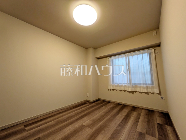 居室 【ライオンズヒルズ調布つつじケ丘弐番館】 居室 【ライオンズヒルズ調布つつじケ丘弐番館】