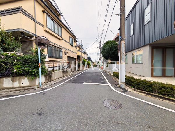 接道状況および現場風景 【杉並区西荻北3丁目】 接道状況および現場風景 【杉並区西荻北3丁目】
