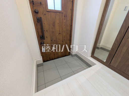 1号棟 玄関 【府中市押立町5丁目】