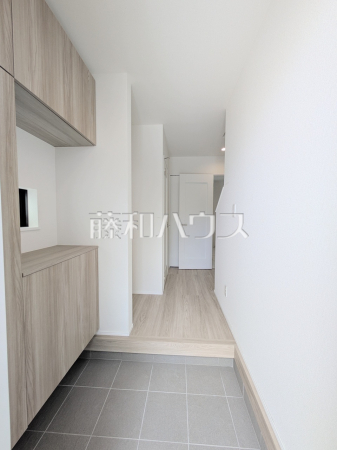C号棟 玄関 【南風原町字新川】 C号棟 玄関 【南風原町字新川】