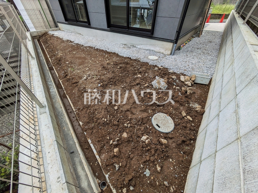 庭 【八王子市緑町】