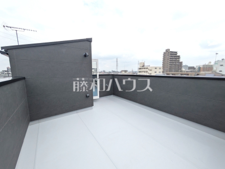 ルーフバルコニー 【朝霞市本町2丁目】/撮影日2026/08/23