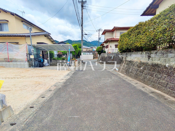 接道状況および現場風景 【福岡市早良区野芥5丁目】 接道状況および現場風景 【福岡市早良区野芥5丁目】