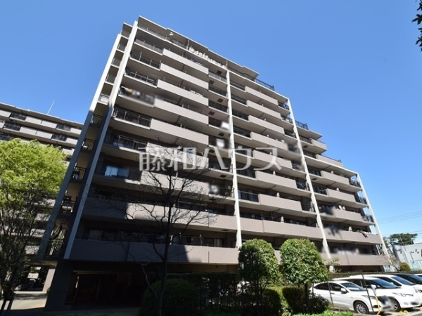 外観 【ヴィラージュ・ヴェール四番館】
大切なご家族の一員であるペットと一緒に暮らせるマンション!(細則有) 外観 【ヴィラージュ・ヴェール四番館】
大切なご家族の一員であるペットと一緒に暮らせるマンション!(細則有)
