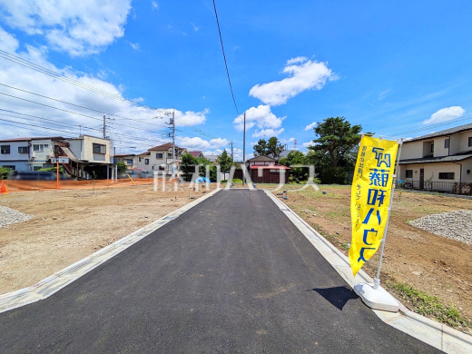≪現地外観≫ 図面だけでは分からない開放感。陽当たりや周辺環境を、ぜひ実際の現地で体感。 【府中市北山町 全16棟 新築分譲住宅】