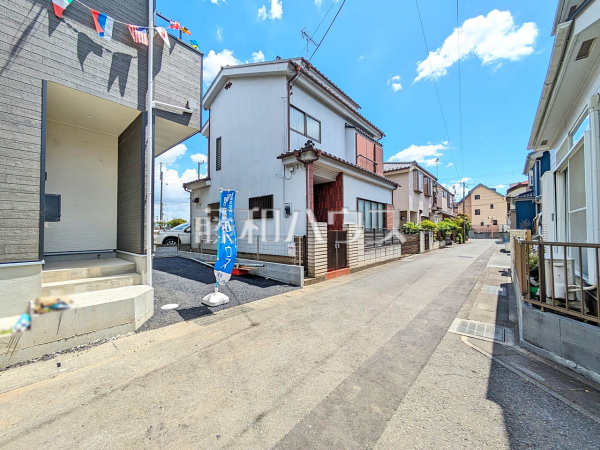 接道状況および現場風景 【富士見市大字勝瀬】 接道状況および現場風景 【富士見市大字勝瀬】