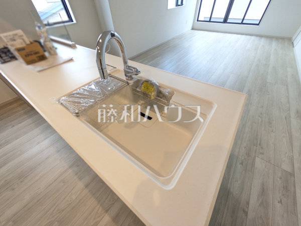 2号棟 一体型シンク・タッチレス水栓 【練馬区北町8丁目】 2号棟 一体型シンク・タッチレス水栓 【練馬区北町8丁目】
