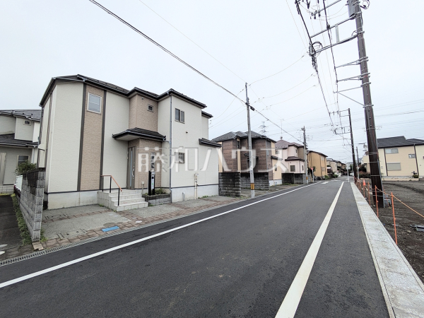 接道状況および現場風景 【日野市多摩平3丁目】 接道状況および現場風景 【日野市多摩平3丁目】