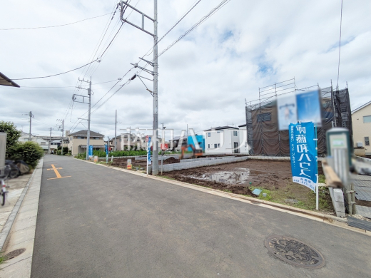 接道状況および現場風景 【新座市新堀2丁目】