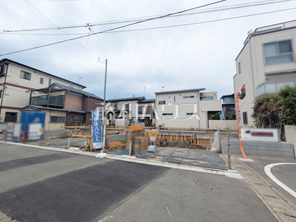 家族が揃って食事できるゆとりある大きさのLDK約17帖 【志木市中宗岡1丁目】 家族が揃って食事できるゆとりある大きさのLDK約17帖 【志木市中宗岡1丁目】