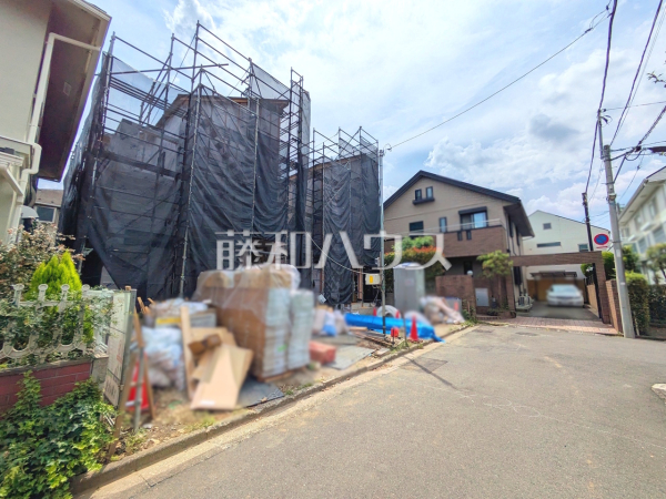 接道状況および現場風景 【中野区上鷺宮5丁目】 接道状況および現場風景 【中野区上鷺宮5丁目】