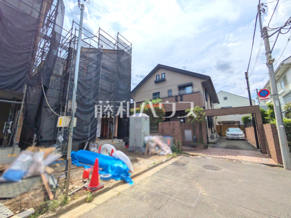 接道状況および現場風景 【中野区上鷺宮5丁目】 接道状況および現場風景 【中野区上鷺宮5丁目】