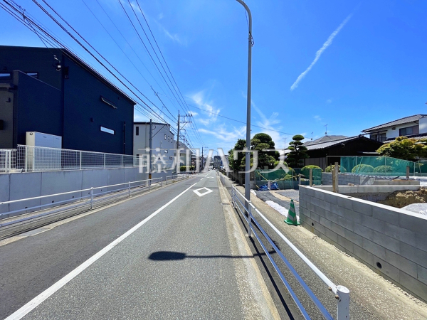 接道状況および現場風景 【福岡市東区舞松原2丁目】 接道状況および現場風景 【福岡市東区舞松原2丁目】