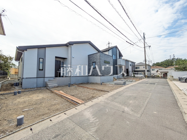 2号棟 接道状況および現場風景 【福岡市東区三苫2丁目】 2号棟 接道状況および現場風景 【福岡市東区三苫2丁目】