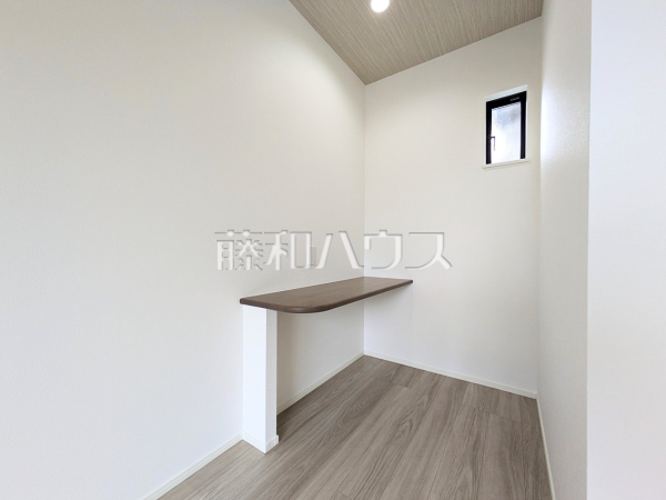 書斎 【朝霞市田島2丁目】 書斎 【朝霞市田島2丁目】