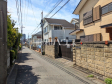 接道状況および現場風景(現況:古屋有) 【国分寺市本多4丁目】 接道状況および現場風景(現況:古屋有) 【国分寺市本多4丁目】