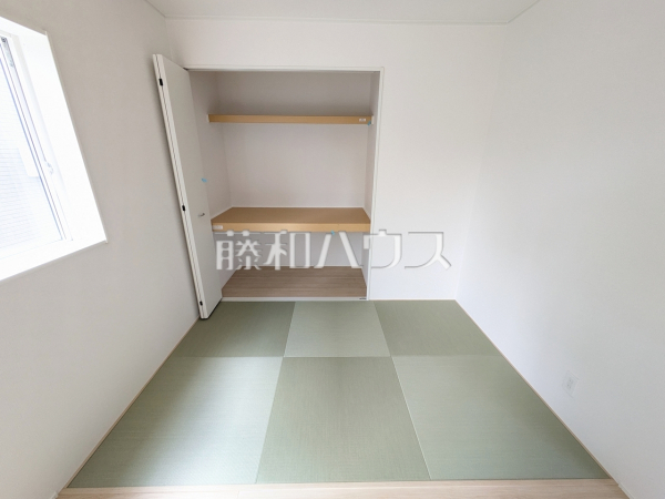 2号棟 タタミコーナー 【北名古屋市六ツ師女夫越】 2号棟 タタミコーナー 【北名古屋市六ツ師女夫越】