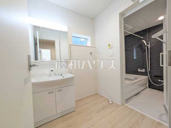 2号棟 洗面室 【北名古屋市六ツ師女夫越】 2号棟 洗面室 【北名古屋市六ツ師女夫越】