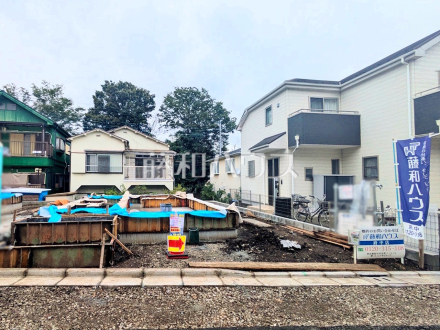 ≪2号棟 外観≫周辺環境はもちろん、日当たりや設備仕様など、実際に行ってみないと分からないことも多くございます。営業担当がご案内いたしますのでお気軽にお問い合わせくださいませ☆ 【府中市紅葉丘2丁目】/撮影日2026/09/11