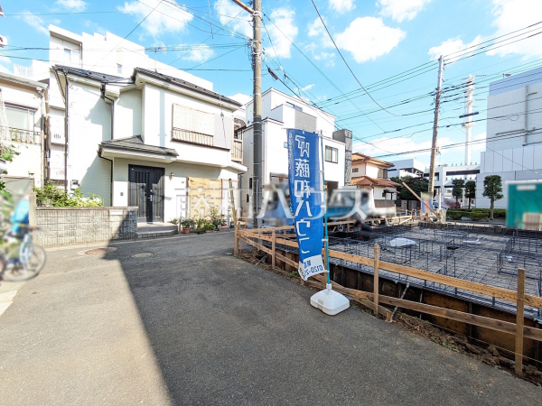 接道状況および現場風景 【朝霞市本町1丁目】 接道状況および現場風景 【朝霞市本町1丁目】