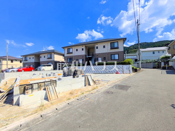 接道状況および現場風景 【福岡市南区柏原6丁目】 接道状況および現場風景 【福岡市南区柏原6丁目】