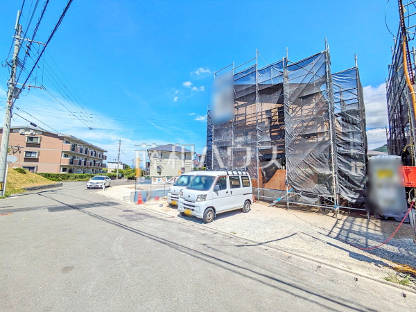 接道状況および現場風景 【福岡市南区柏原6丁目】 接道状況および現場風景 【福岡市南区柏原6丁目】